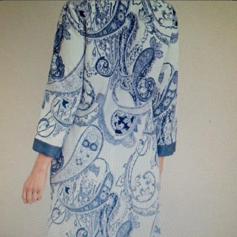 Chicos Lt Green /Blue  Paisley Kimono